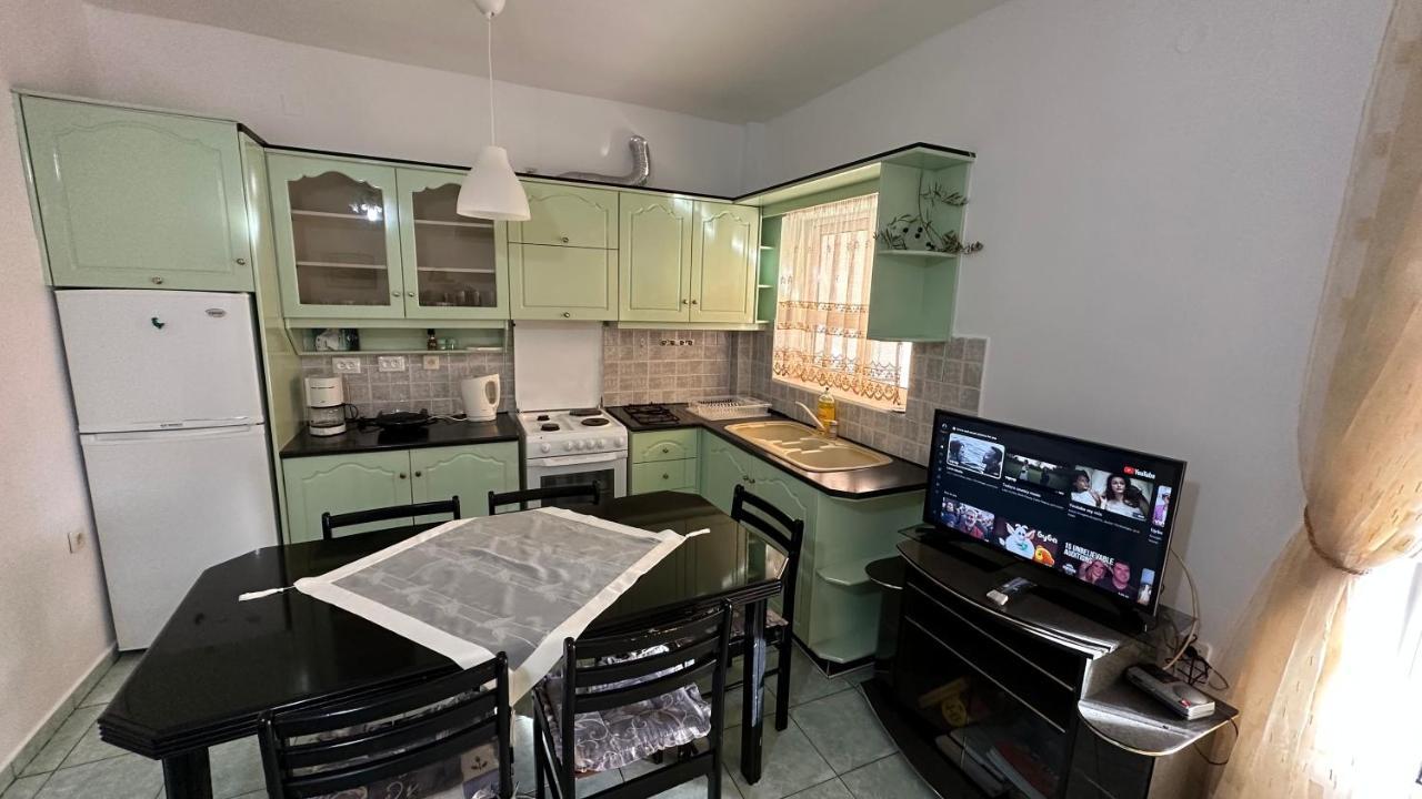 Comfort 2 Apartment Саранда Экстерьер фото